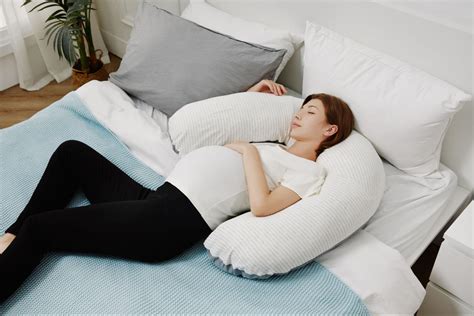 雙人床一個枕頭 懷孕不能移床